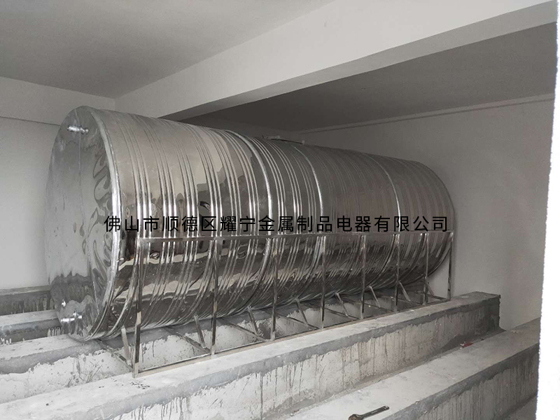 佛山臥式不鏽鋼水箱