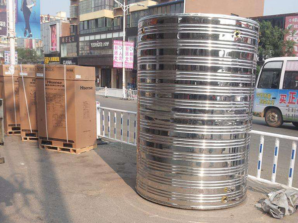 家裏房前對麵有不鏽鋼水塔風水如何