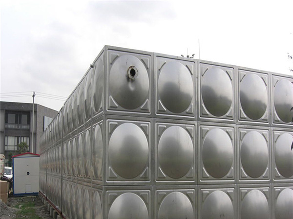 不鏽鋼水箱水從溢流口全部溢出是什麼原因