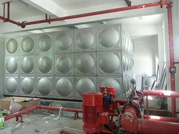 樓頂高位消防水箱需要用多大的好，高度120米用多少容積