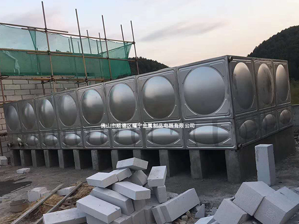 清遠不鏽鋼水箱，36噸屋頂消防水箱